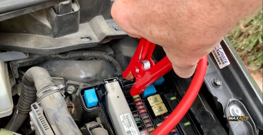 can you jump start a prius