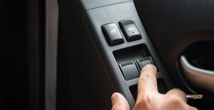 difference between manual and power windows