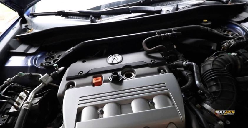 how to add engine oil for acura tsx 2009
