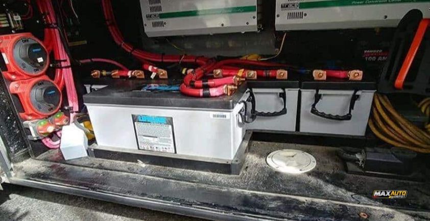 how to charge rv batteries