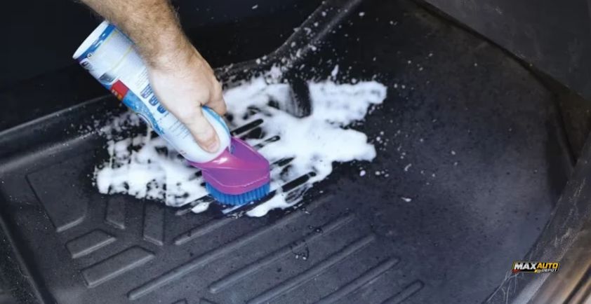 how to clean rubber floor mats