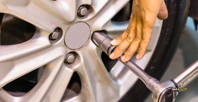 how to get a rounded lug nut off