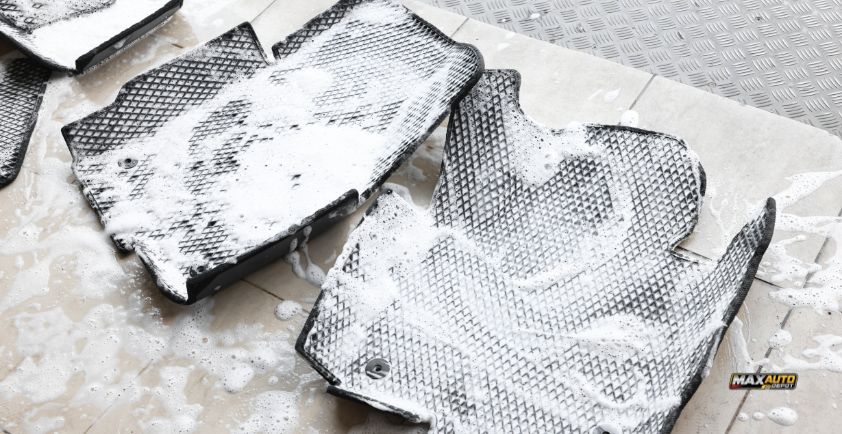 how to remove weathertech floor mats