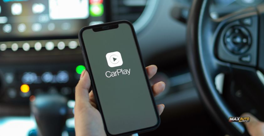 what is Apple CarPlay and Android Auto