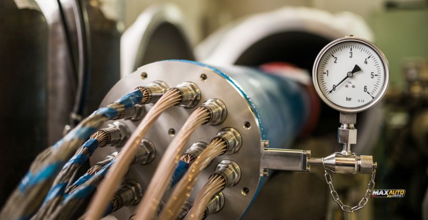 what is a dynamometer