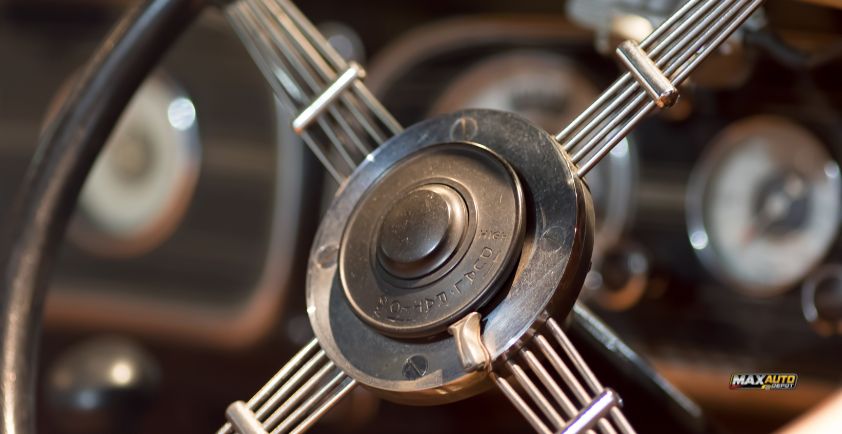 what is steering ratio in cars