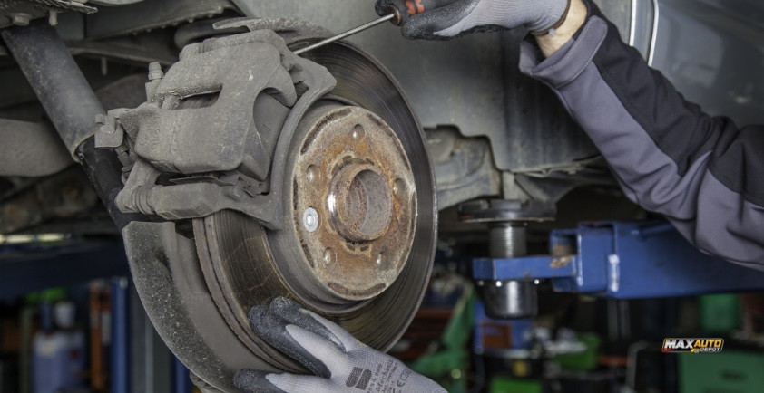 difference between disc and drum brakes