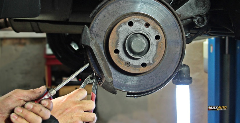 role of brake bleeding tools