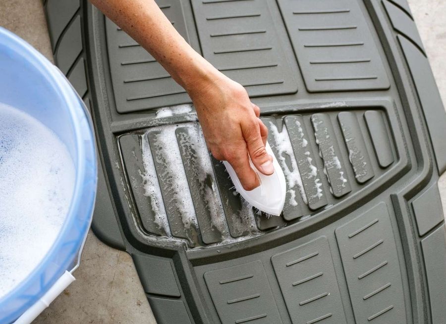 Maintaining Clean Floor Mats