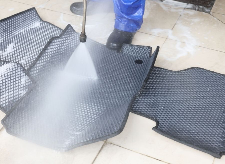 how to clean rubber car floor mats