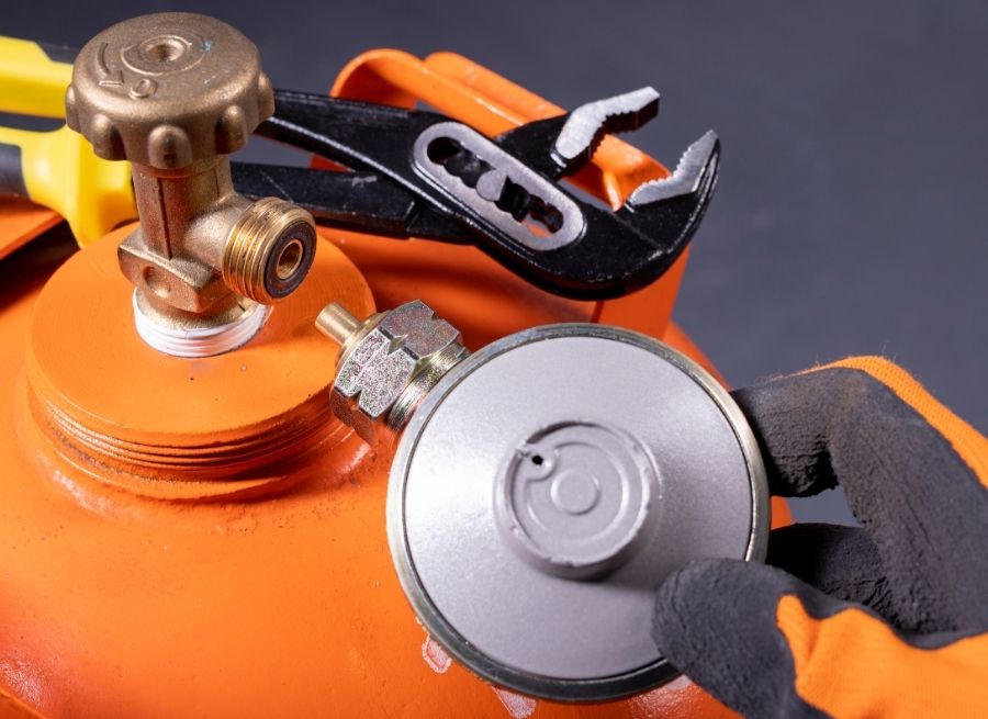 how to install clutch master cylinder