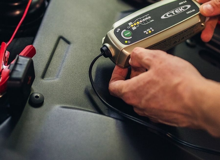 Charging Dead Batteries With A Trickle Charger