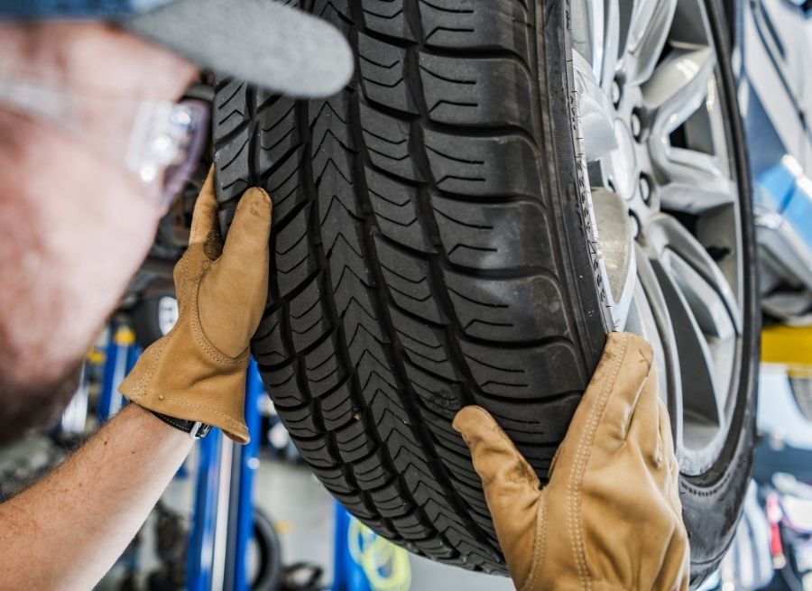 When To Switch Tires For Optimal Performance