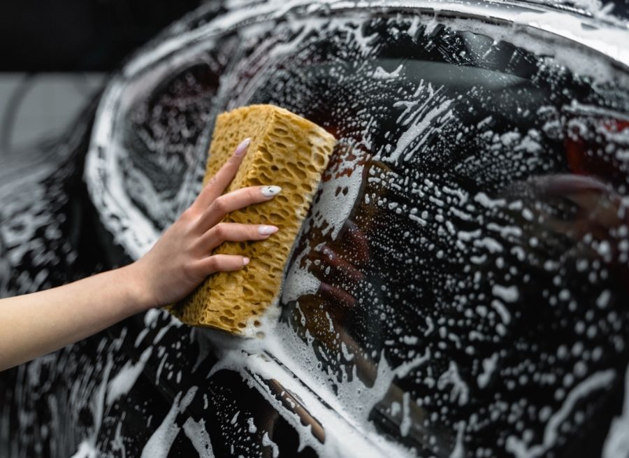 how to clean tinted windows inside car
