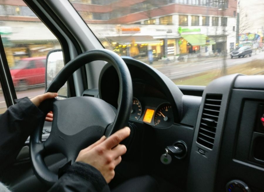 how to take a steering wheel cover off